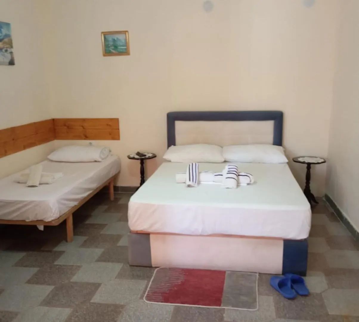 Xhejms Guest House Vlorë Apartmán